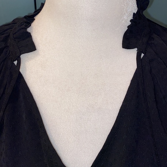 NWT Bp. Tie Neck Balloon Sleeve Blouse in Black - Picture 4 of 11